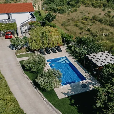 Ljubica Appartamento Ljubač